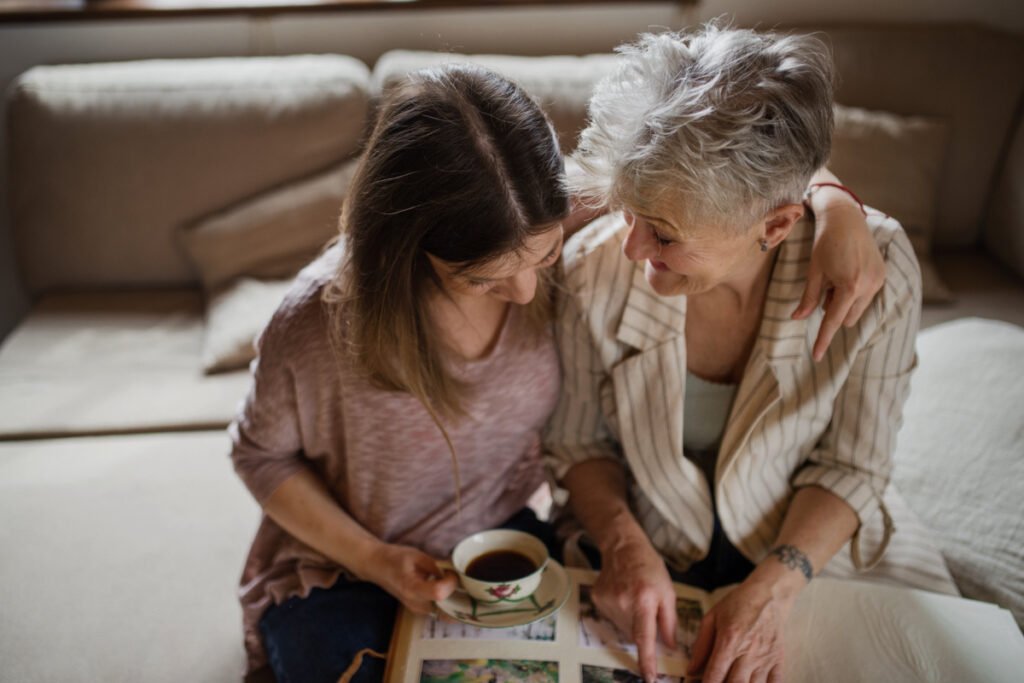 Image 3 old age home, retirement home, mother and daughter